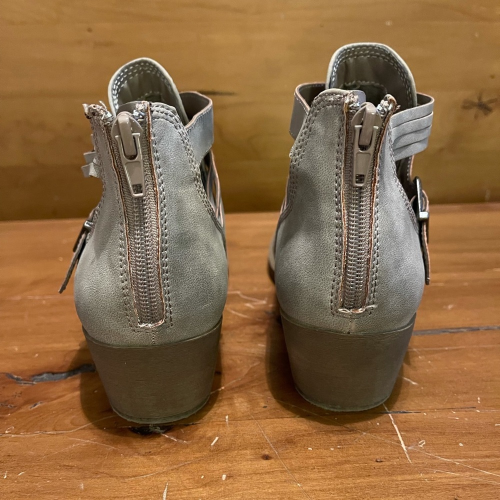 Booties - Picture 3 of 6
